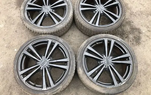 Audi A3 S3 8V R18 alloy rim 8V0601025BL 8V0601025AJ