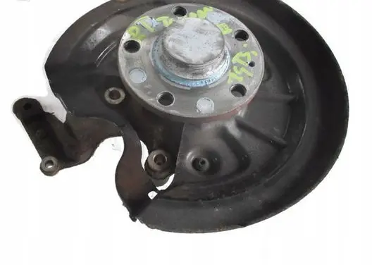 Volkswagen Touran II Rear wheel hub spindle/knuckle 