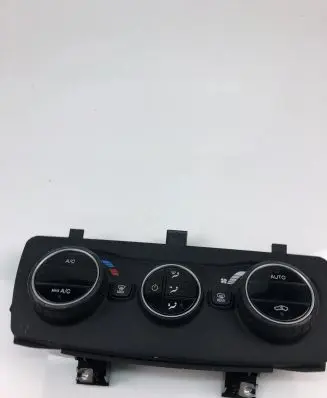 Fiat Tipo Interior fan control switch 839152Z