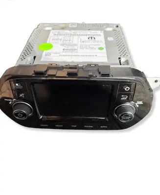 Fiat Tipo Radio/CD/DVD/GPS head unit 10R048589 07356525550