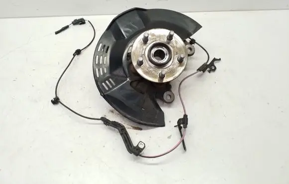 Toyota Prius (XW50) Front wheel hub 210706