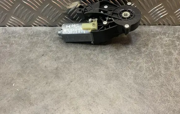 Mercedes-Benz C W204 Other interior part 0390203369
