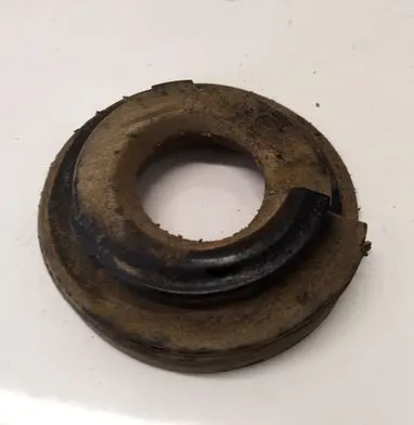 Dacia Sandero Front coil spring rubber mount 8200257863