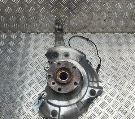 BMW 5 F10 F11 Front wheel hub 6868480 6777752