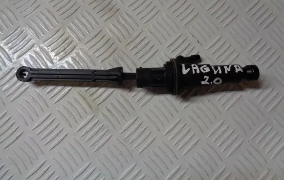 Renault Laguna III Clutch master cylinder 306100032R