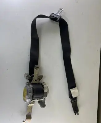 Subaru Outback Front seatbelt 7M3520P 0432127