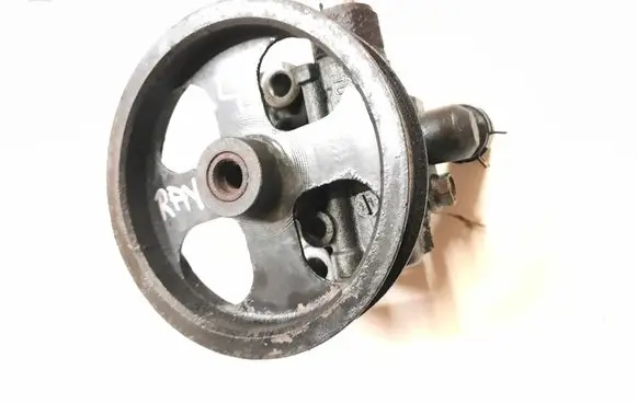 Toyota RAV 4 (XA20) Power steering pump 52020