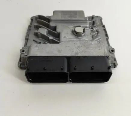 Audi A3 S3 8V Engine control unit/module 06K907425B 8V0906259L