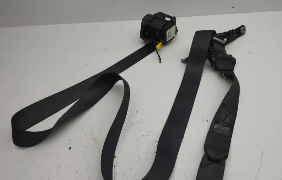 Jeep Cherokee Front seatbelt 625193100D