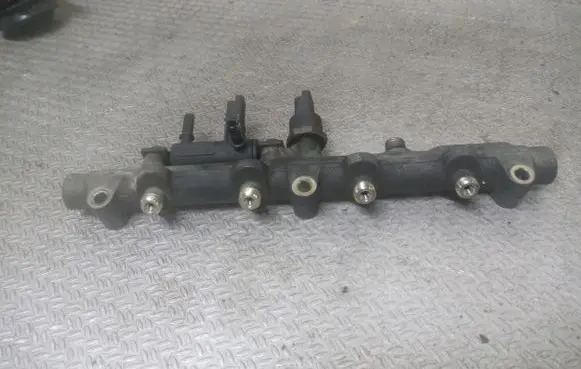 Citroen C8 Fuel main line pipe 0445214017