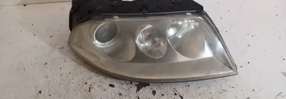Volkswagen PASSAT B5.5 Headlight/headlamp 15456400R