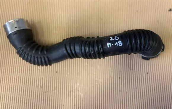 Mercedes-Benz CLA C117 X117 W117 Intercooler hose/pipe A2465200101