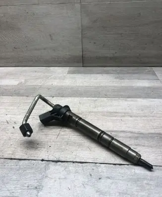 Audi A6 C7 Fuel injector 059130277CD 0445117022