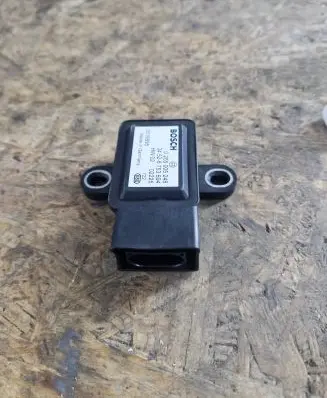 BMW 5 E39 ESP acceleration yaw rate sensor 0265005248