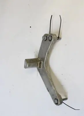 Skoda Superb B8 (3V) Engine mount bracket G3398320