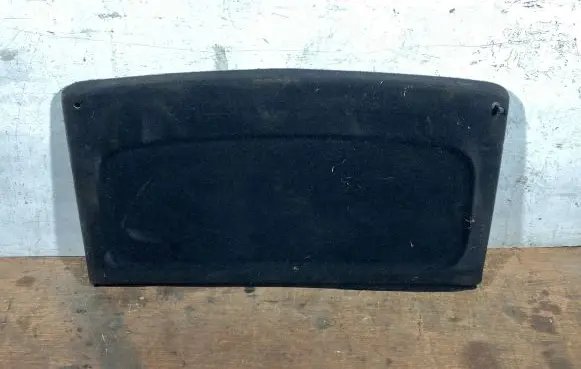 Volkswagen Golf IV Parcel shelf