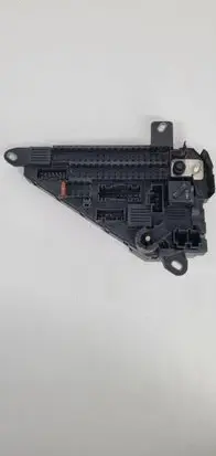 BMW 5 E60 E61 Fuse module 690601901