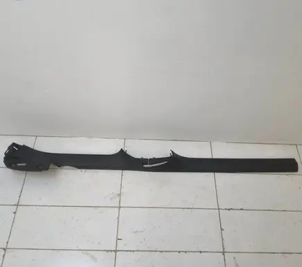 Volkswagen PASSAT B7 Front sill trim cover 3C0853369