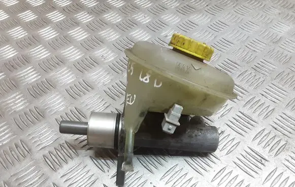 Audi A6 S6 C5 4B Master brake cylinder 6420E43