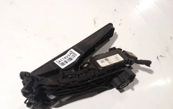 Audi A3 S3 8P Accelerator throttle pedal 1k1721503l