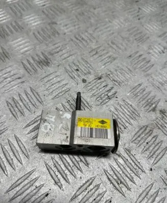 Mercedes-Benz S C217 Air conditioning (A/C) expansion valve 2178301500