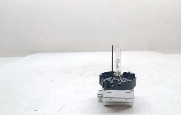 BMW 5 F10 F11 Xenon bulb D1S E499R0C2