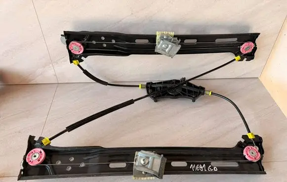 Seat Alhambra (Mk2) Rear window lifting mechanism without motor 
