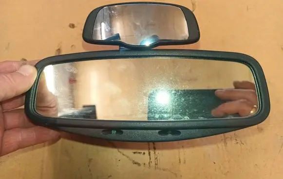Peugeot 5008 Rear view mirror (interior) 96857696XT