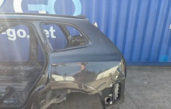 Volvo XC60 Rear quarter panel 00000044