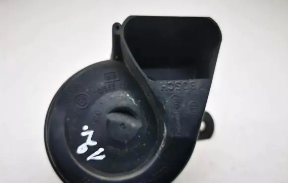 Mercedes-Benz R W251 Horn signal E9703881165