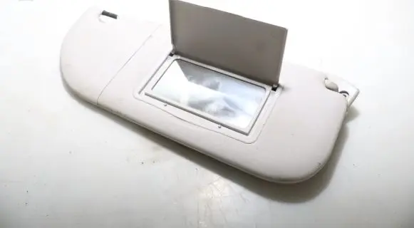 Sun visor clip/hook/bracket