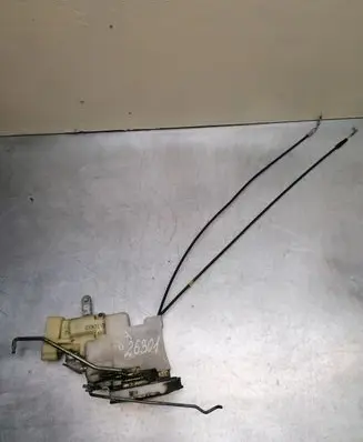 Toyota Prius (XW10) Front door lock