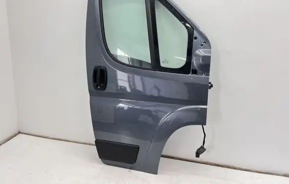 Peugeot Boxer Front door 