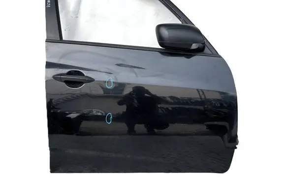 KIA Venga Front door