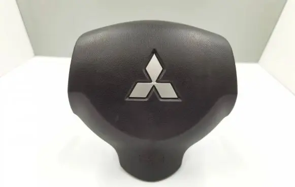 Mitsubishi Colt Steering wheel airbag 7030A217XB