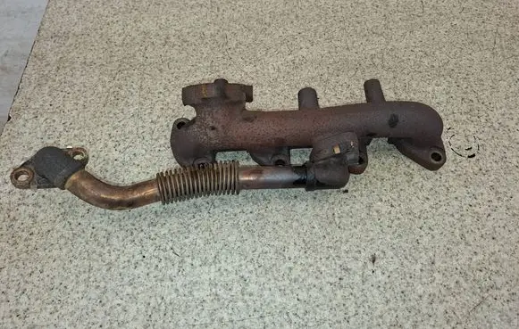 KIA Optima Exhaust manifold