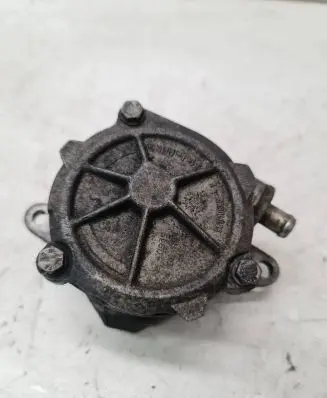 BMW 5 E39 Vacuum pump 2249939 96110885