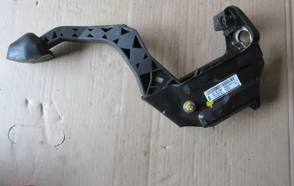 Clutch pedal