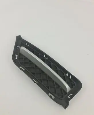 BMW X1 E84 Front bumper lower grill 7303757