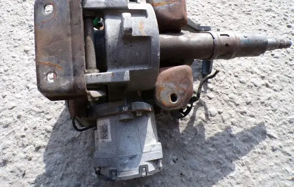 Fiat Panda II Steering wheel axle 51746818