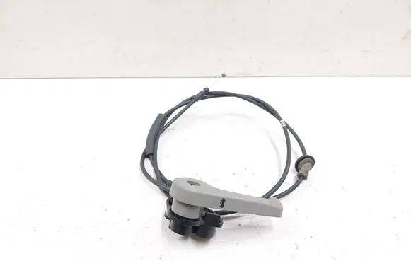 Hyundai Santa Fe Engine bonnet/hood lock release cable 