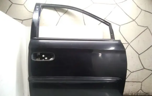 Chrysler Voyager Front door