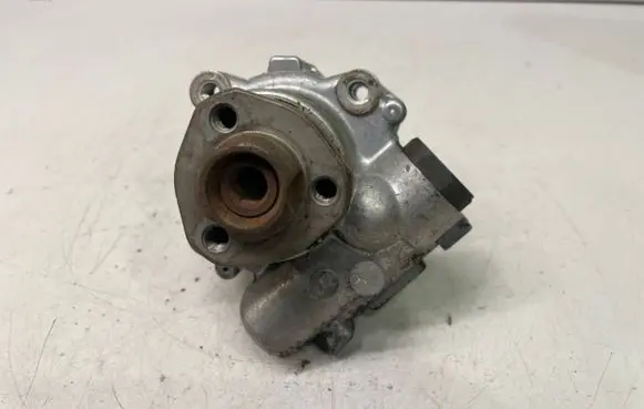 Volkswagen Transporter - Caravelle T4 Power steering pump 91115