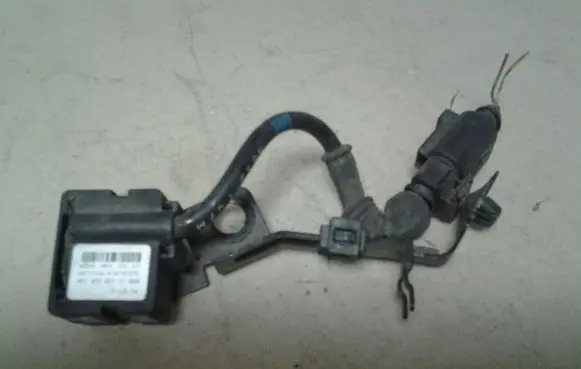 Audi A8 S8 D3 4E Air suspension front height level sensor 4E0616575J 4E0907651G