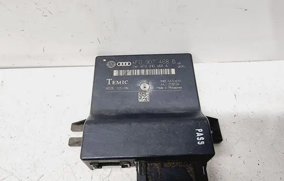 Audi A6 S6 C6 4F Gateway control module 4F0907468B 4F0910468A