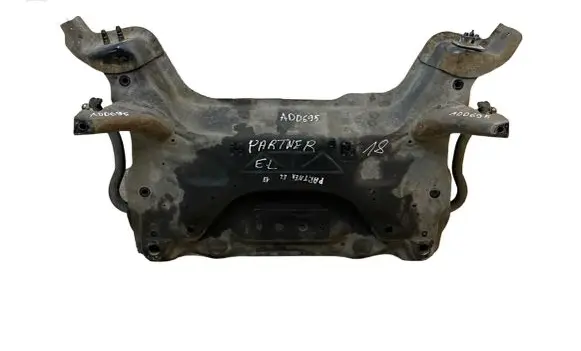 Peugeot Partner Front subframe 788642C03 0418G174