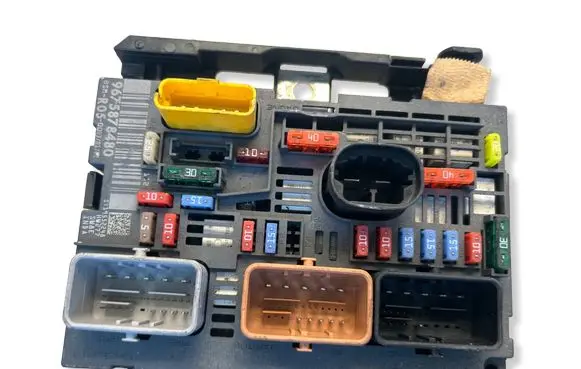 Peugeot Partner BSM Control unit 9675878480