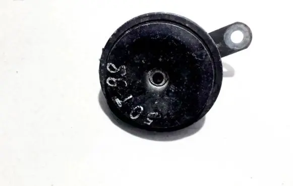 Toyota Avensis T220 Horn signal e1000208 a-28-857625