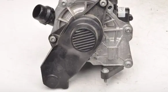 Audi A4 S4 B9 Water pump 06L121111M