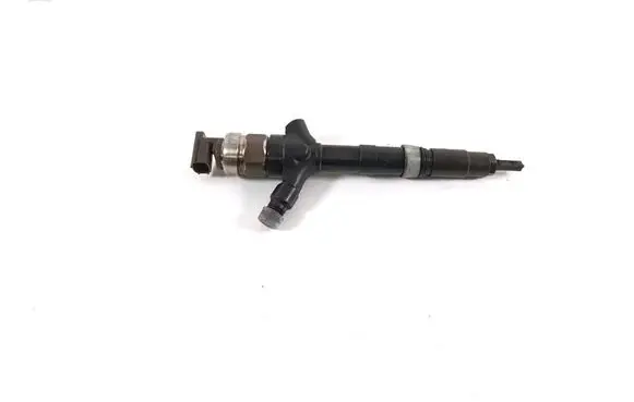Fuel injector